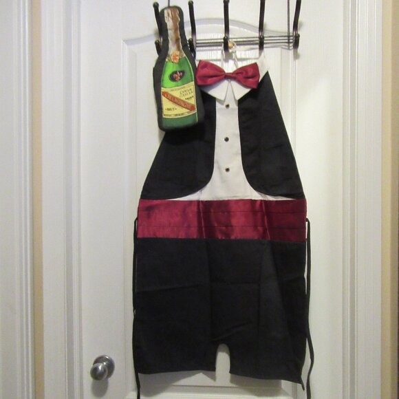 Men's Tuxedo Apron and Oven Mitt - Picture 1 of 9